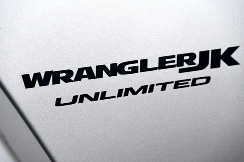 Used 2018 Jeep Wrangler Unlimited Sport image 10