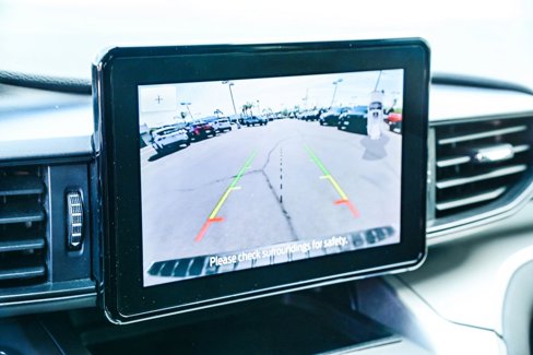 Used 2022 Ford Explorer XLT image 26