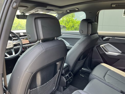 Certified 2024 Audi Q3 2.0T Premium Plus w/ Premium Plus Package image 33