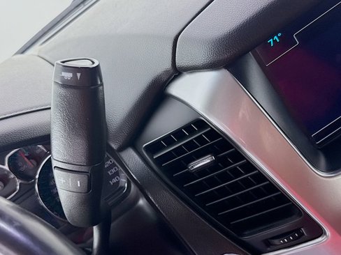 Used 2019 Chevrolet Tahoe LT image 17