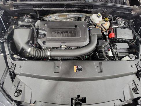 Certified 2022 Buick Envision Essence w/ Sport Touring Package image 9