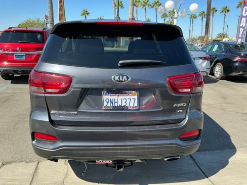 Used 2019 Kia Sorento LX image 6