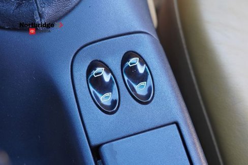 Used 1999 Porsche Boxster image 22