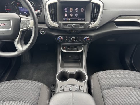 Used 2022 GMC Terrain SLE w/ Driver Convenience Package image 18