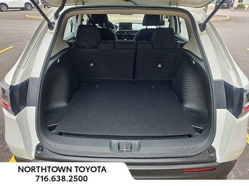 Used 2023 Honda HR-V LX image 8