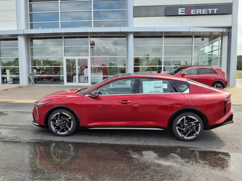 New 2025 Kia K4 GT-Line image 4