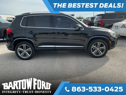 Used 2017 Volkswagen Tiguan Sport image 4