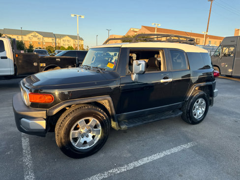 Used 2008 Toyota FJ Cruiser 2WD image 6