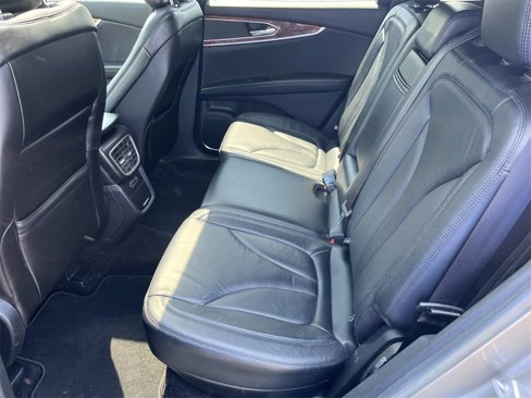 Used 2016 Lincoln MKX Select w/ Select Plus Package image 18