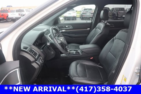 Used 2018 Ford Explorer Limited image 12
