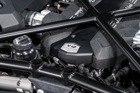 Used 2017 Lamborghini Aventador S image 54