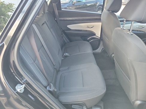 Used 2023 Hyundai Tucson SEL w/ Cargo Package image 17
