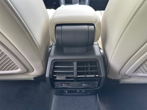 New 2025 Audi Q3 2.0T Premium image 27