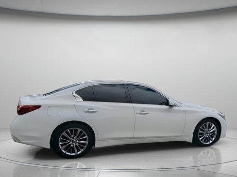 Used 2019 INFINITI Q50 Luxe w/ Essential Package (3.0T Luxe) image 30