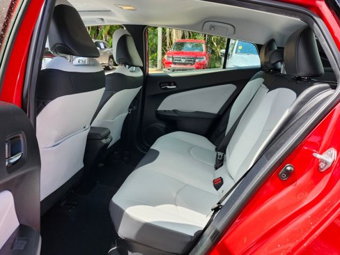 Used 2022 Toyota Prius Limited w/ Premium Convenience Package image 7
