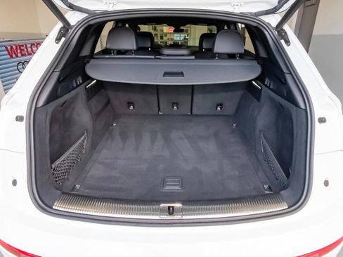 Used 2021 Audi SQ5 Premium w/ Convenience Package image 51