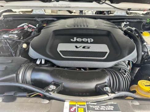 Certified 2017 Jeep Wrangler Unlimited Rubicon image 29