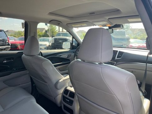 Used 2018 Honda Pilot EX-L image 16