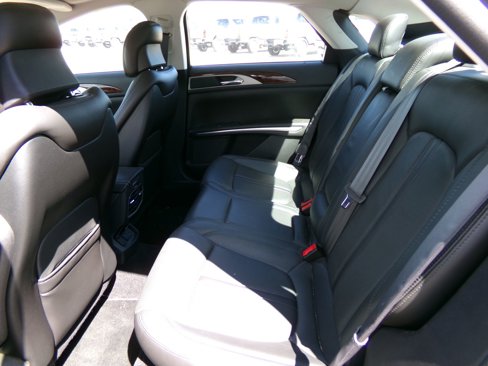 Used 2013 Lincoln MKZ image 10
