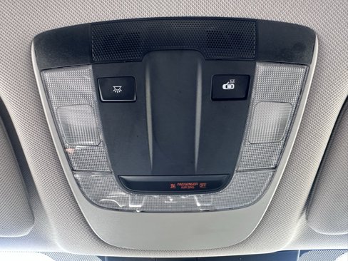 Used 2021 Kia Sorento LX image 19