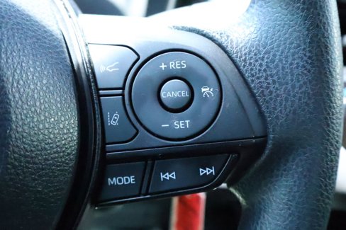 Used 2022 Toyota Corolla LE image 13
