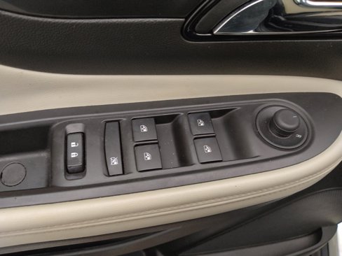 Used 2018 Buick Encore Preferred image 27
