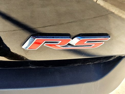 Used 2023 Chevrolet Traverse RS image 37