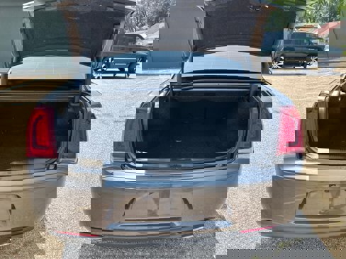 Used 2019 Chrysler 300 S image 13