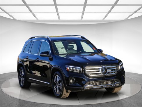 Used 2024 Mercedes-Benz GLB 250 4MATIC image 5
