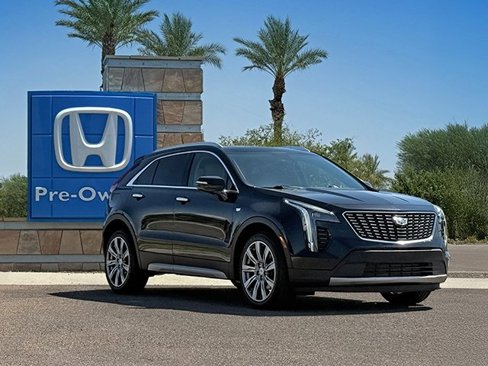 Used 2019 Cadillac XT4 Premium Luxury w/ Technology Package image 3