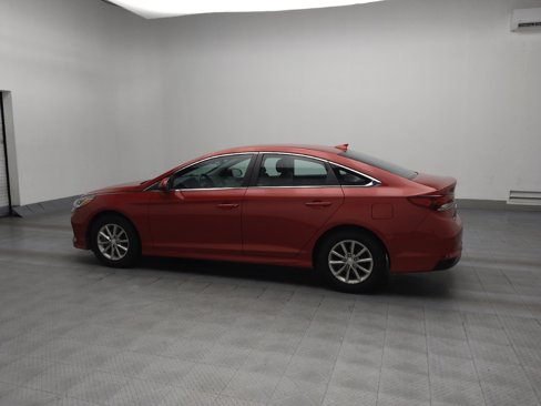 Used 2018 Hyundai Sonata SE image 3