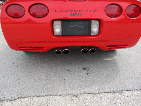 Used 2000 Chevrolet Corvette Convertible w/ Memory Pkg image 11