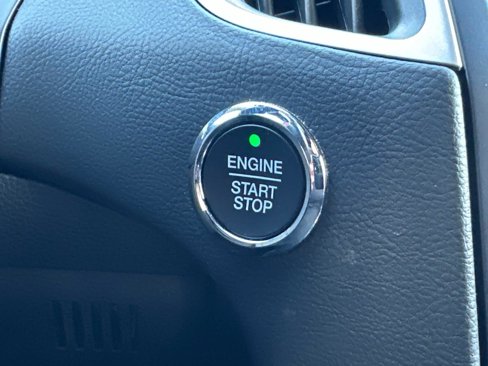 Certified 2022 Ford Edge ST-Line image 14
