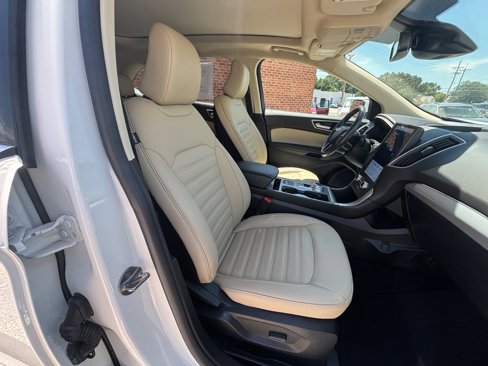 Certified 2021 Ford Edge SEL w/ Convenience Package image 24