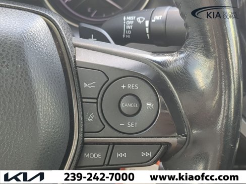 Used 2021 Toyota Camry SE image 22