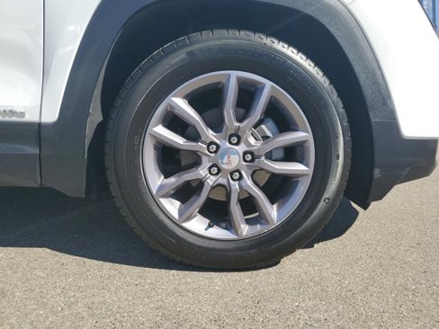 Used 2022 GMC Terrain SLT image 5