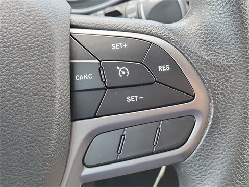 Used 2019 Jeep Cherokee Latitude w/ Popular Appearance Group image 42
