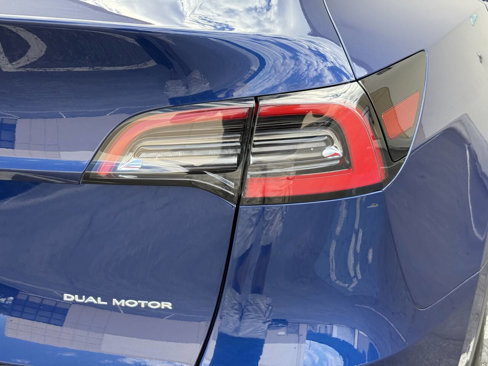 Used 2020 Tesla Model Y Long Range image 13