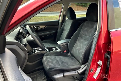 Used 2016 Nissan Rogue S image 14