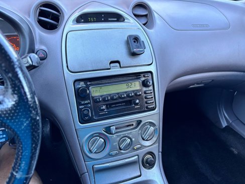 Used 2001 Toyota Celica GT-S image 17