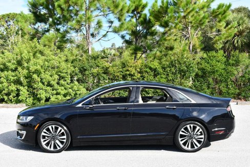 Used 2020 Lincoln MKZ Reserve image 23