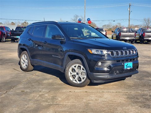 New 2025 Jeep Compass Latitude image 27
