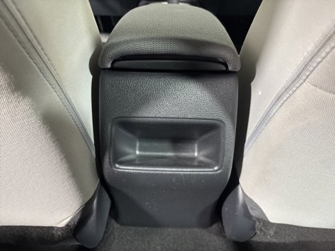 Used 2021 Toyota Corolla LE image 20