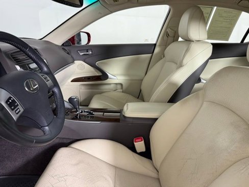 Used 2011 Lexus IS 250 image 16