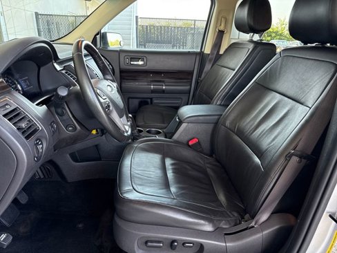 Used 2013 Ford Flex SEL image 9
