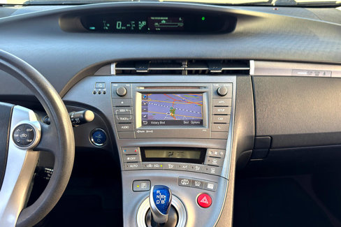 Used 2014 Toyota Prius Plug-In Hybrid image 14