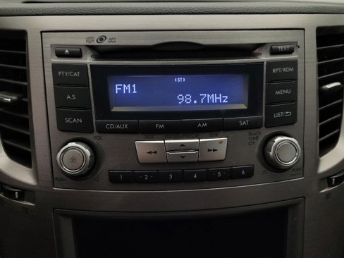 Used 2014 Subaru Legacy 2.5i image 25