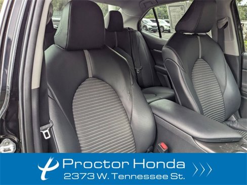Used 2023 Toyota Camry SE image 35