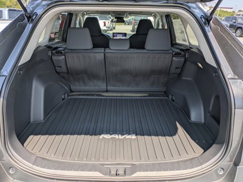 New 2025 Toyota RAV4 LE image 13