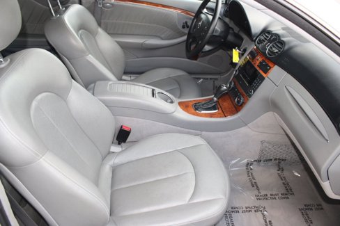 Used 2007 Mercedes-Benz CLK 350 Coupe image 25